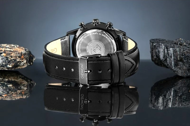 Orë dore për meshkuj Giewont, e zezë