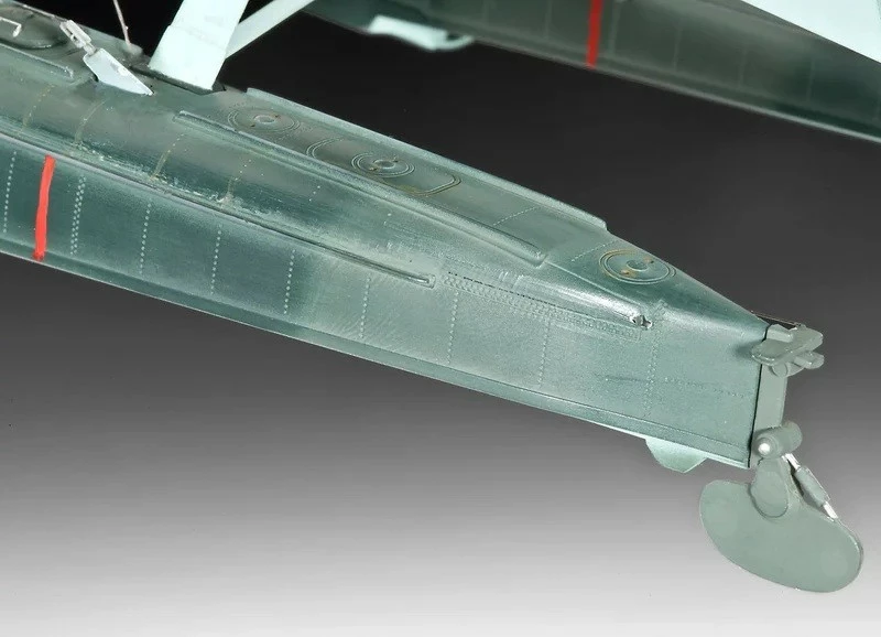 Model plastik avion Revell Arado AR 196A-3, 1:32, 34.6 cm