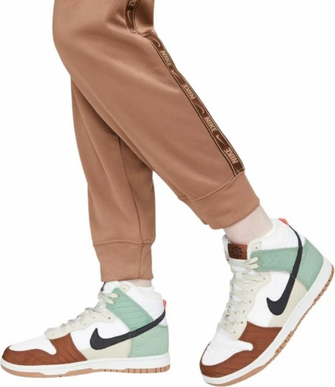 Trenerka për femra Nike, të kafta [Madhësia: L]
