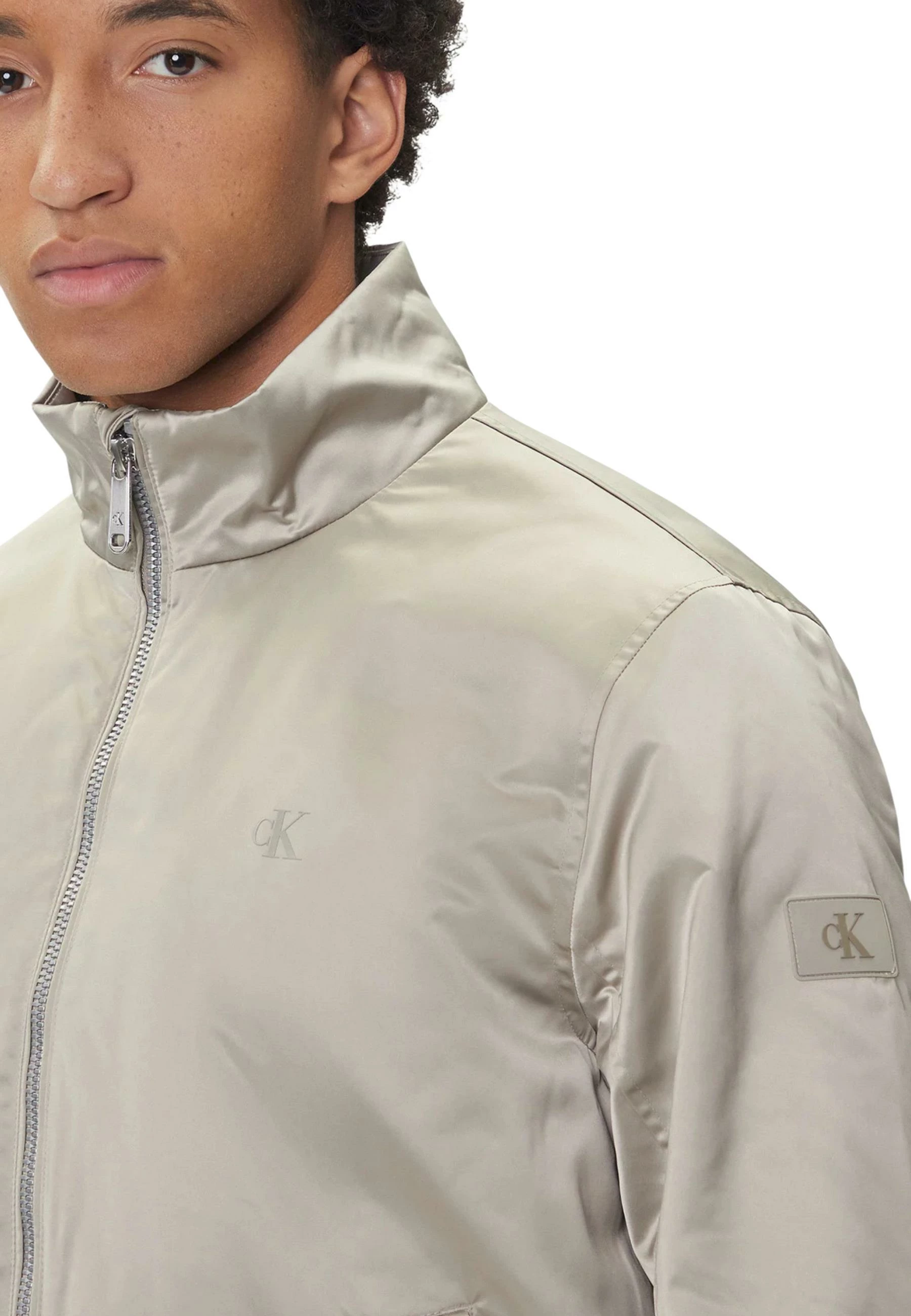 Jakne për meshkuj Calvin Klein Jeans LV04RC516G, taupe [Madhësia: S]