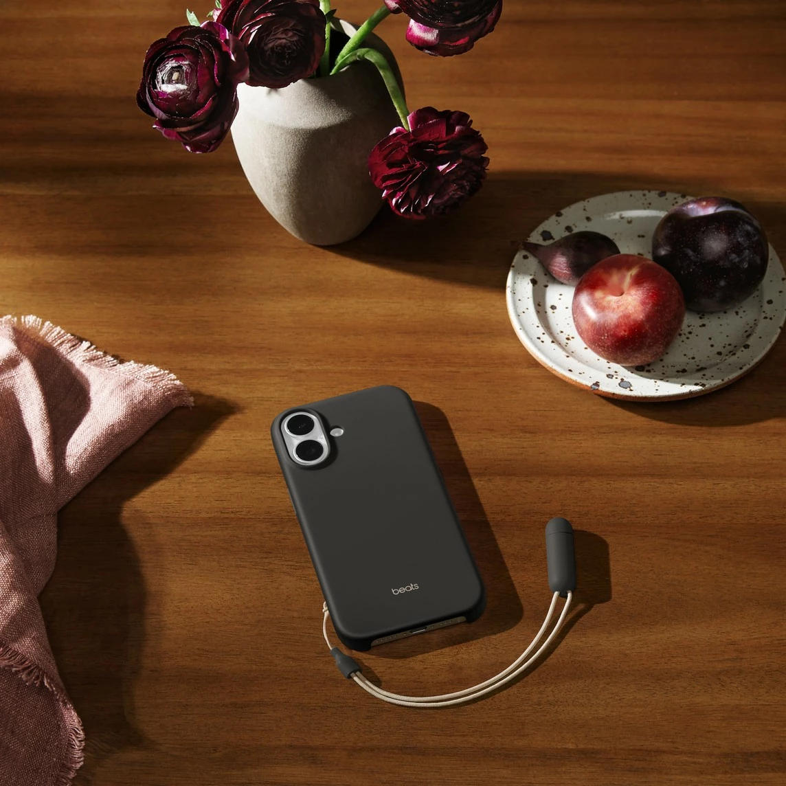 Mbështjellës Beats Kickstand për iPhone 17, MagSafe, kontroll kamerës, granit gri