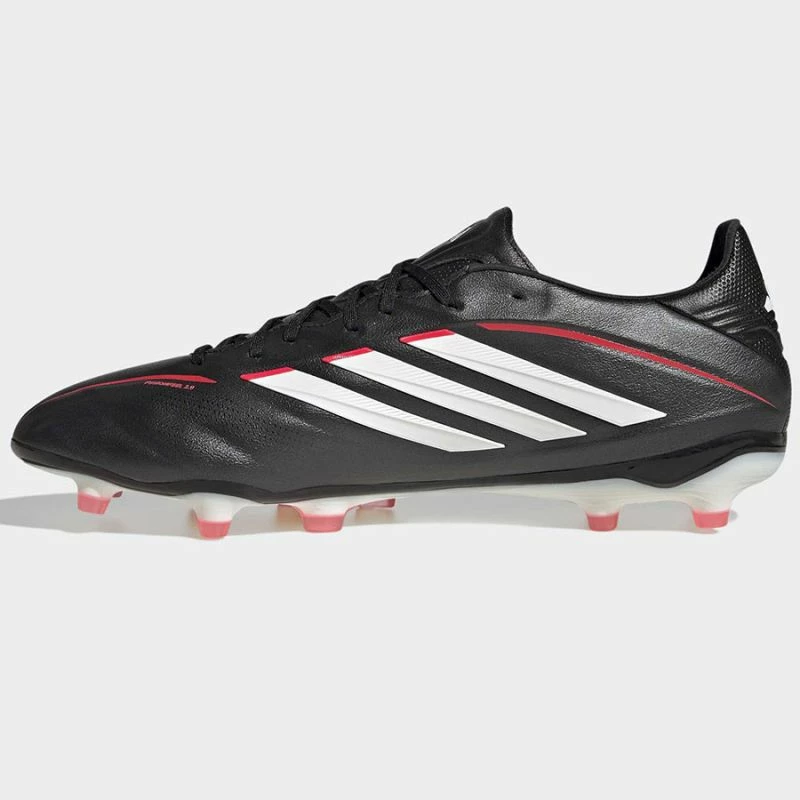 Atlete futbolli adidas, meshkuj [Madhësia: 41 1/3]