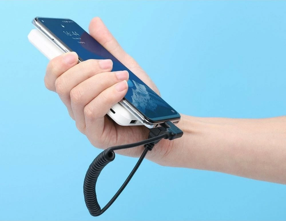 Kabllo karikimi spiral USB-C në microUSB Manhattan 356244 12W/3A 35-100cm e zezë