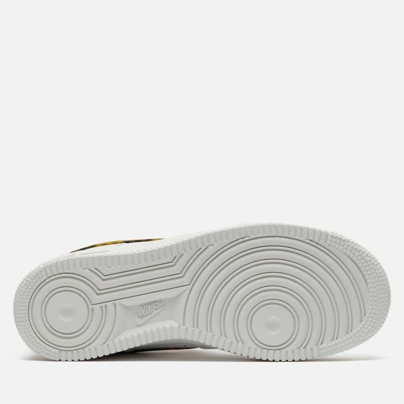 Atlete femra Nike Air Force 1 '07 ESS Trend DZ2784-102
