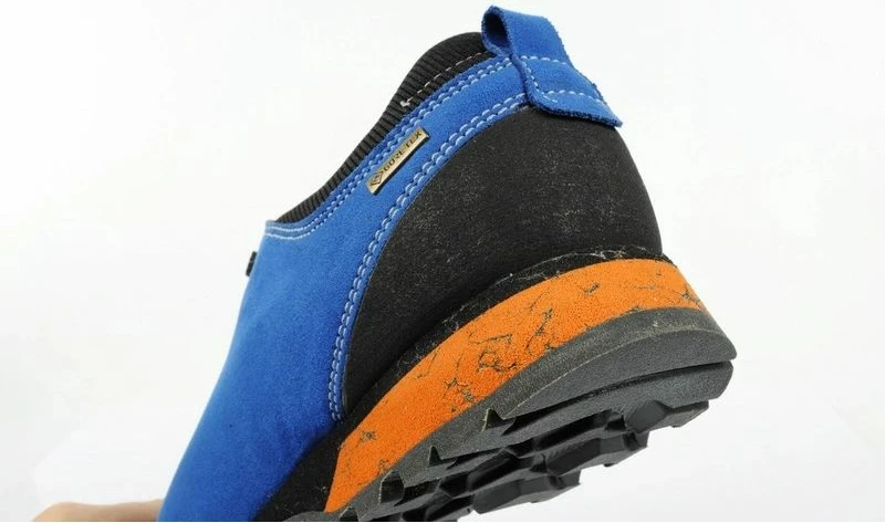 Atlete trekking për femra Aku, blu