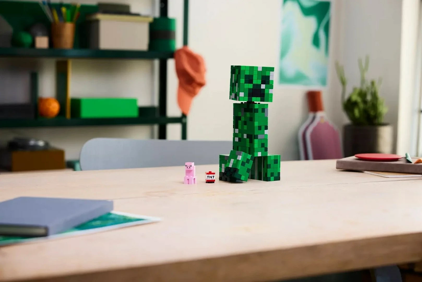 Set LEGO Minecraft Creeper 21276, 665 pjesë, për fëmijë 10+ vjeç