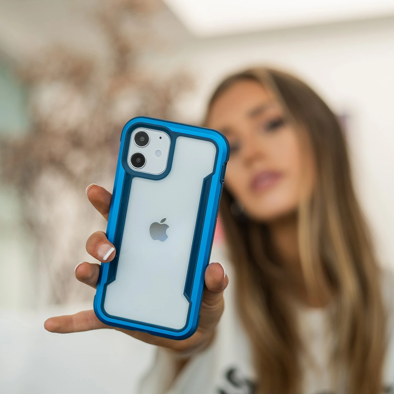 Mbështjellës Raptic X-Doria Shield për iPhone 14 Plus, i zi, MagSafe