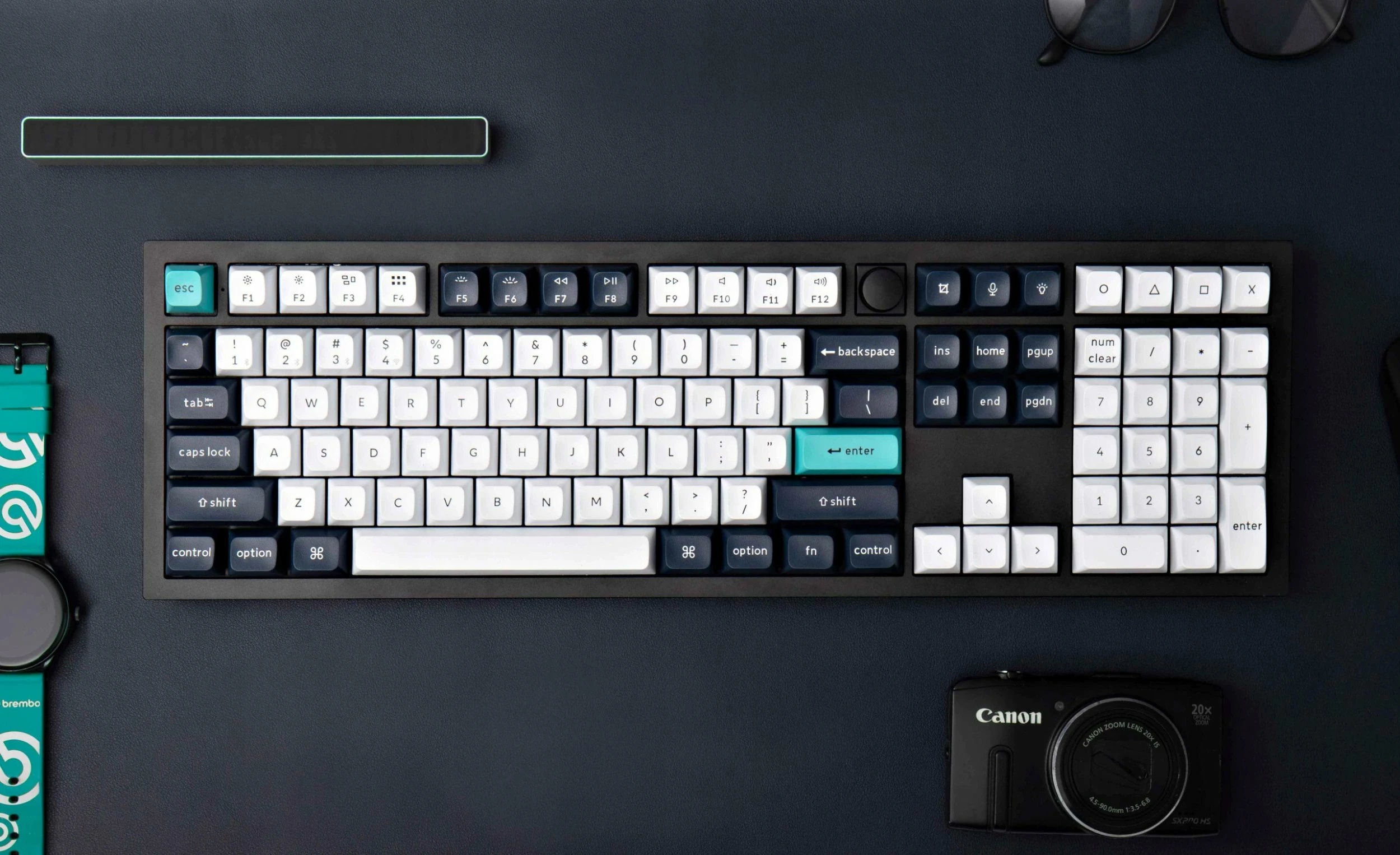 Tastierë mekanike Keychron Q6 Max (Q6M-M1) QMK/VIA, Gateron Jupiter Red, 100% US layout, tri-mode, RGB, e zezë