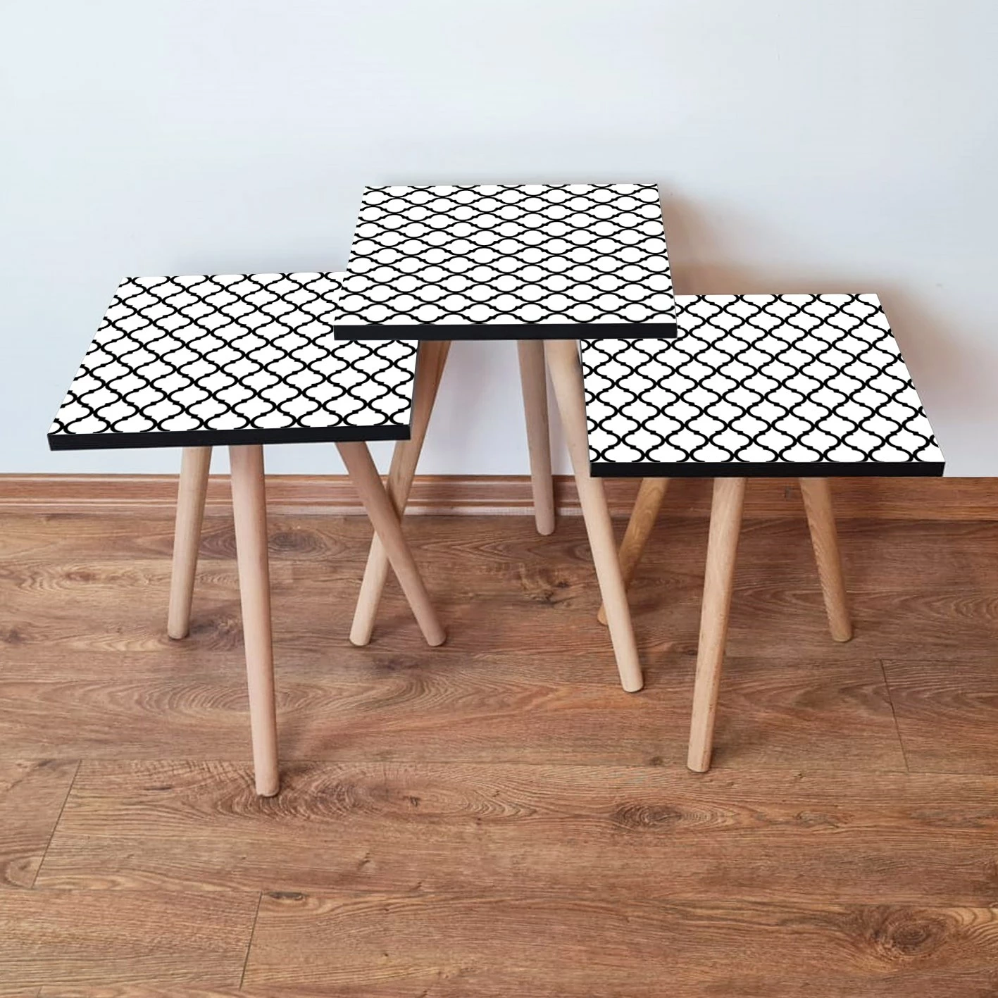 Set tavolinash ndihmëse, 3 copë, Skye Decor, e bardhë/zezë, 3Shp393