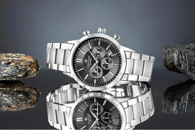 Orë dore meshkuj Giewont GW8510-B1, argjendtë me rrip çeliku, me kronograf, e zezë