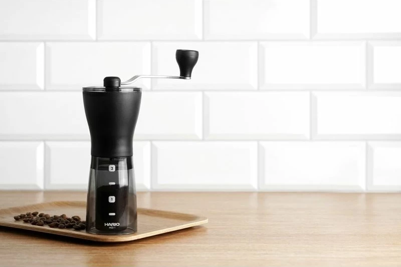Mulli manual për kafe HARIO MSS-1DTB, i zi