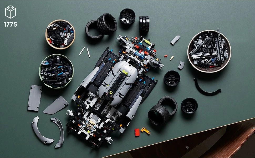 Set ndërtimi LEGO Technic PEUGEOT 9X8 24H Le Mans Hybrid Hypercar, 1775 pjesë, shumëngjyrësh