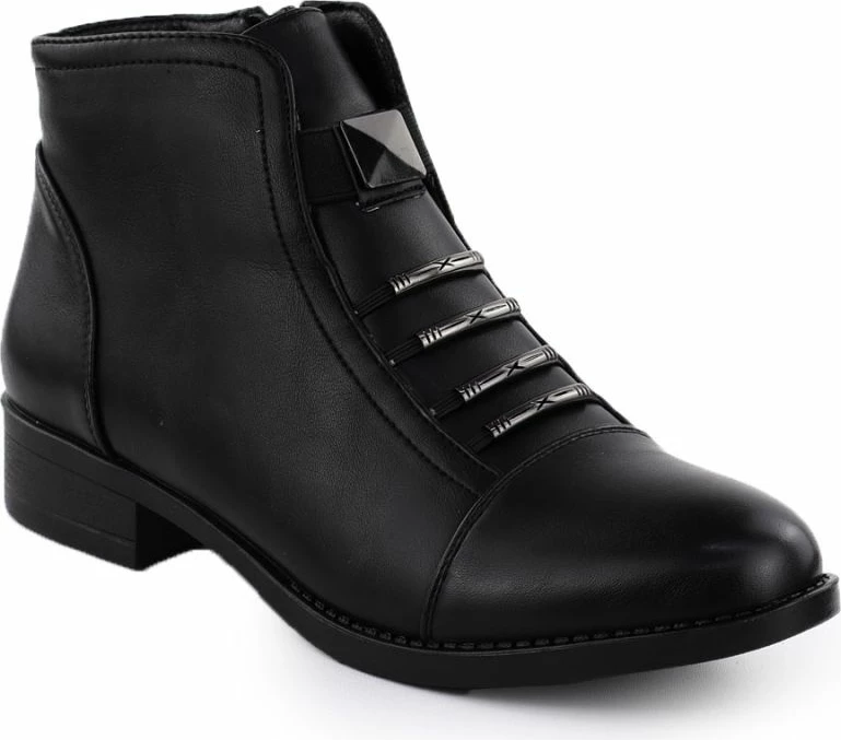 Çizme për femra Sabatina, të zeza