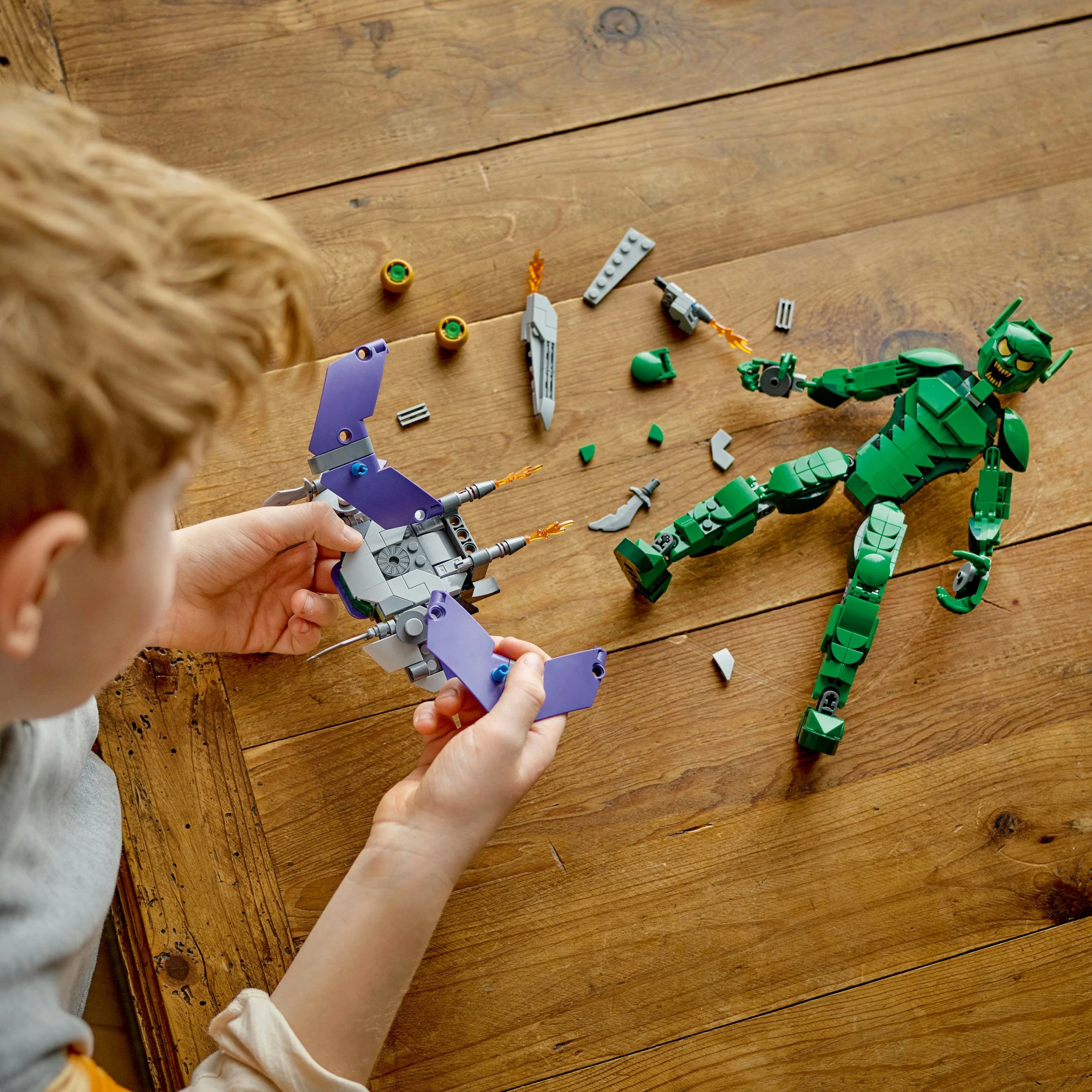 Set ndërtimi LEGO Marvel Green Goblin 76284, figurë ndërtuese, shumëngjyrëshe