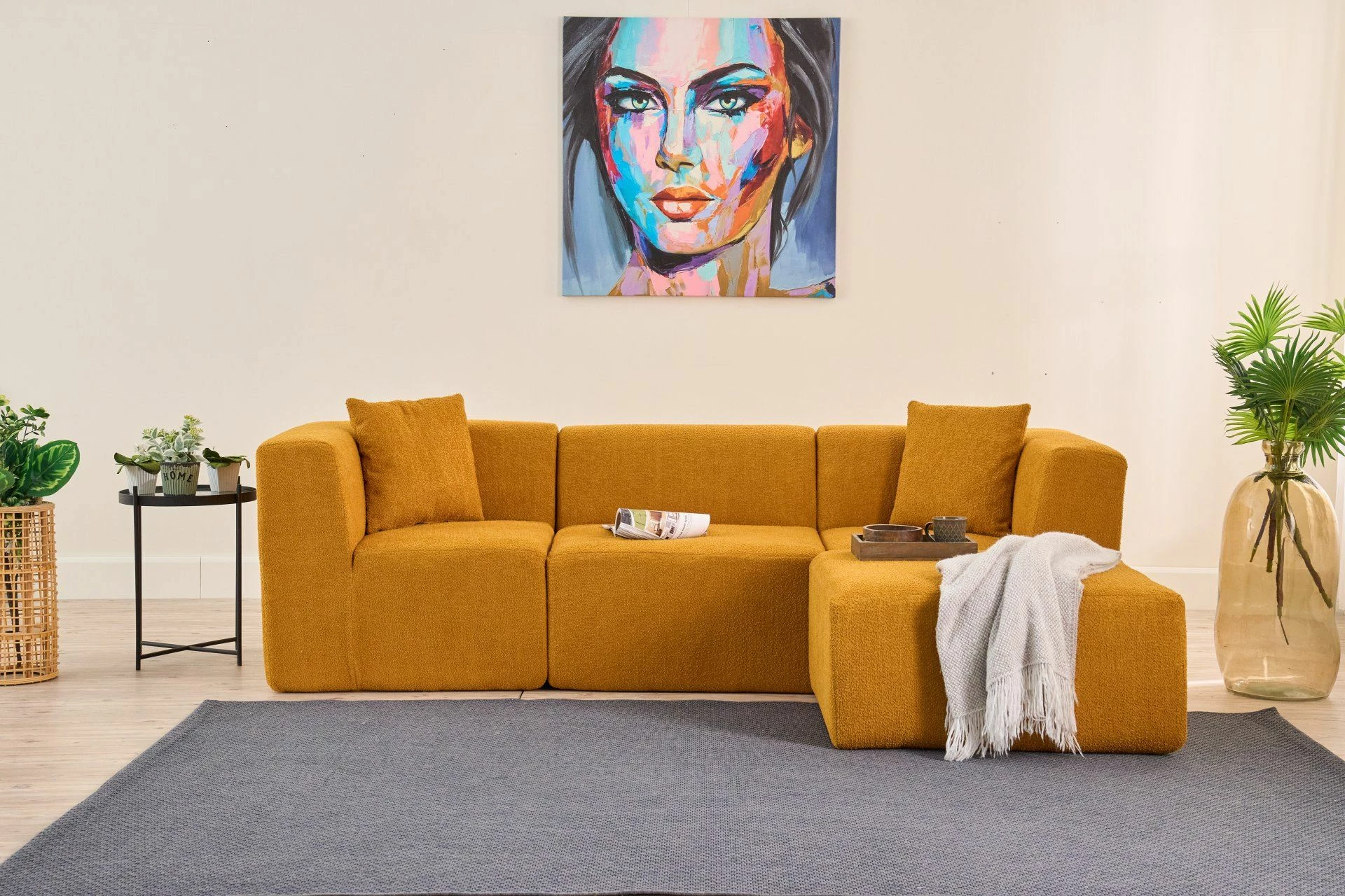 Këndare portokalli Atelier del Sofa, Raks