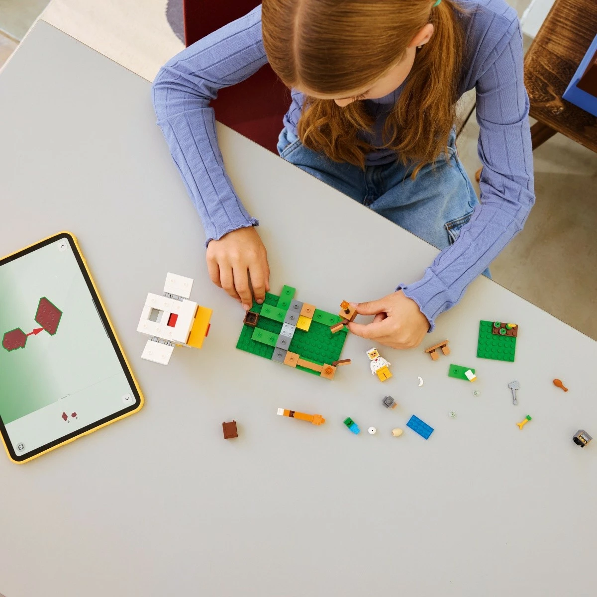 Set ndërtimi LEGO Minecraft 21585 Chicken Farm, 233 copa, 7+