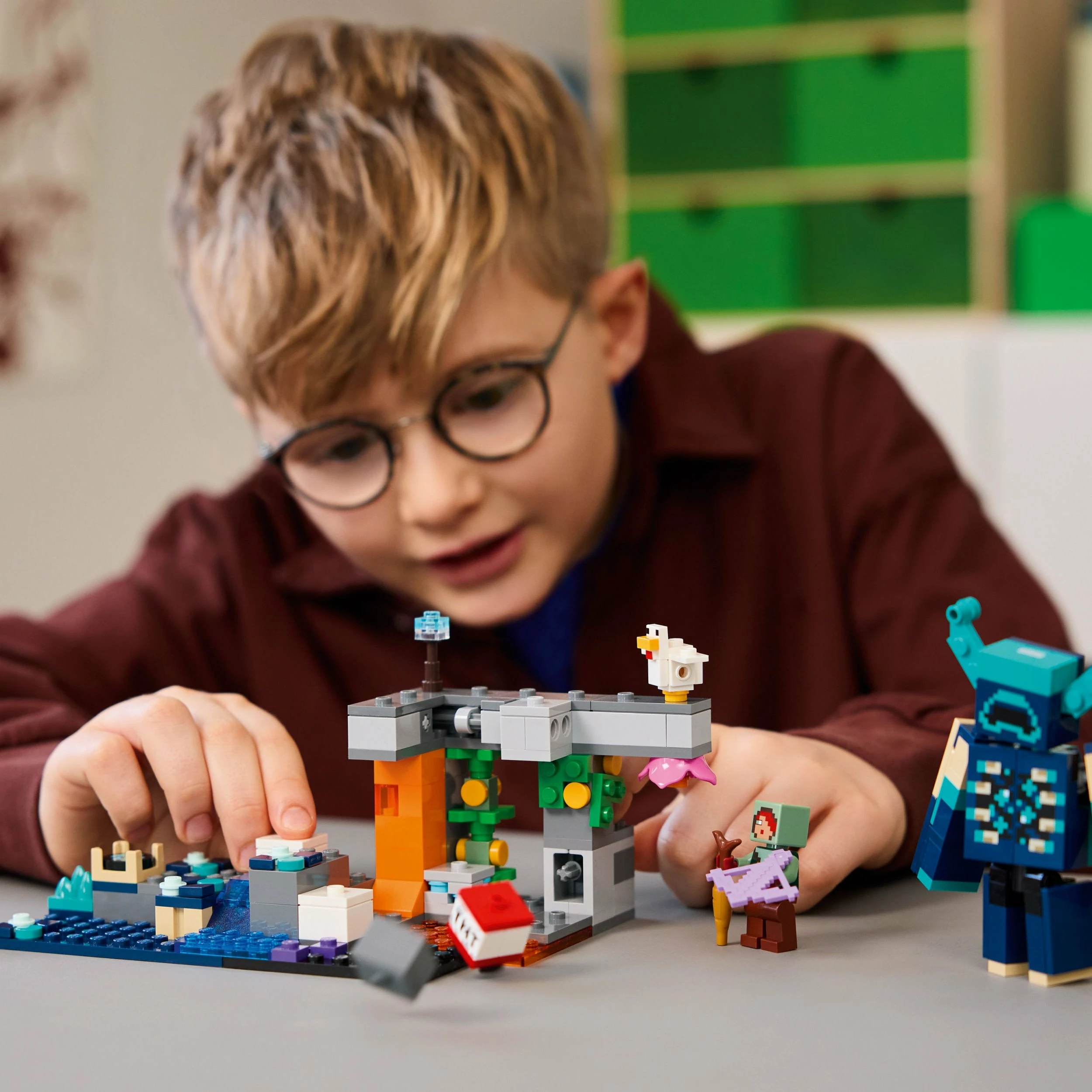 Set ndërtimi LEGO Minecraft LEGO 21274 Encounter with the Guard, 238 copë