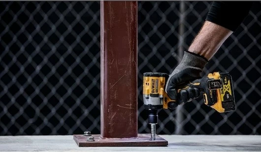 Çelës me goditje DeWALT DCF922P2T-QW, 2500 RPM, 610 N⋅m, 2 bateri 5 Ah