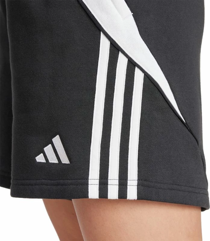 Shorce për femra adidas, të bardha e të zeza [Madhësia: XS]