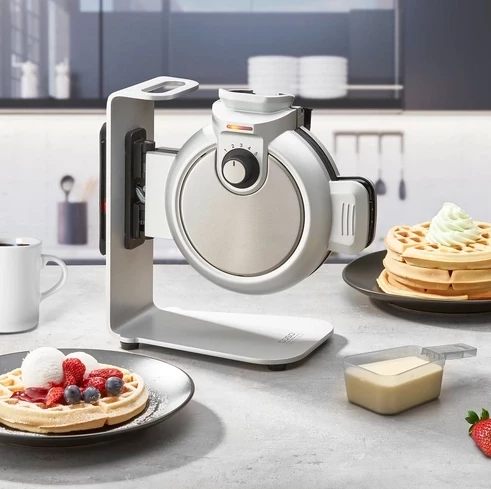 Aparat për vaflla CASO WaffleUp 2932 800 W, sistem vertikal, Ø18 cm, rregullim 5 nivele, me lugë dozimi + tabaka pikuese, argjendtë