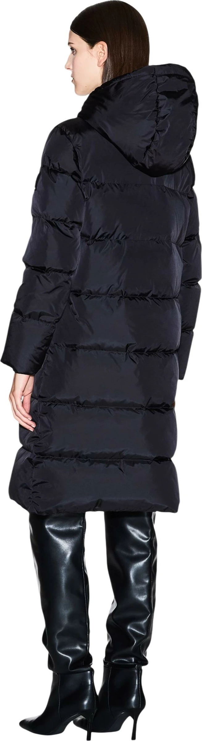 Jakne me pupla Armani Exchange XW000251 AF12286 për femra, e zezë [Madhësia: M]