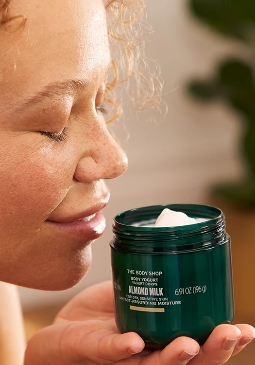 Yogurt Trupi me Qumësht Bajamesh 200 ML