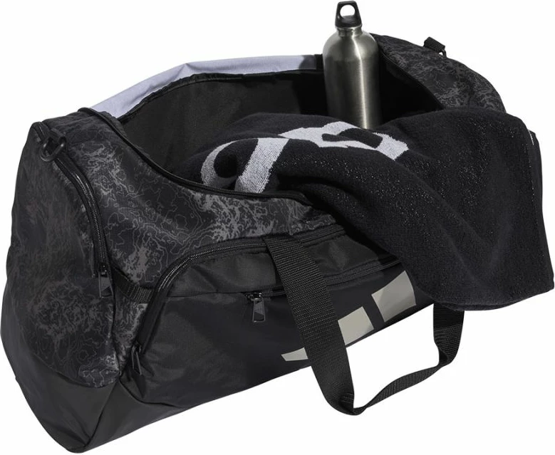 Çantë sportive adidas Defender Graphic Duffle M KC9922, e zezë