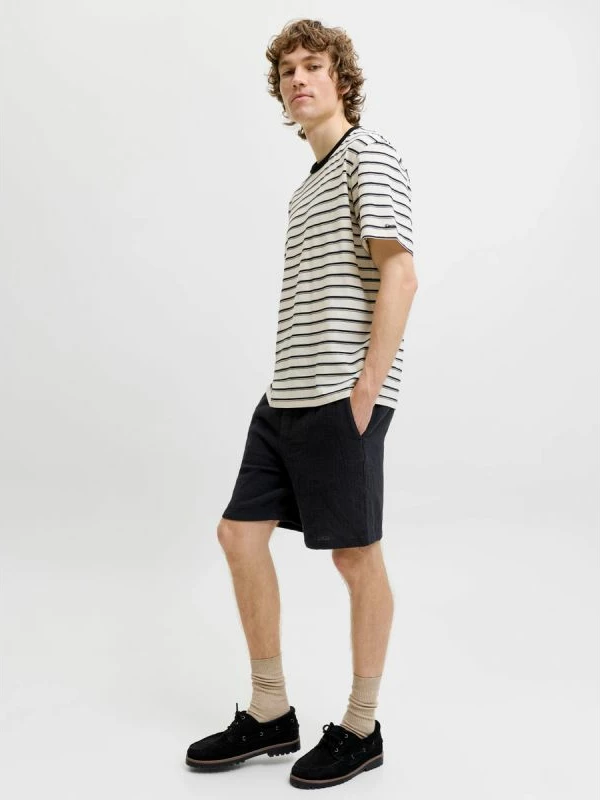 Shorce për meshkuj Jack&Jones JPSTJAIDEN COBA STRIPE JOG SHORTS REG SN 12274413, të zeza [Madhësia: M]