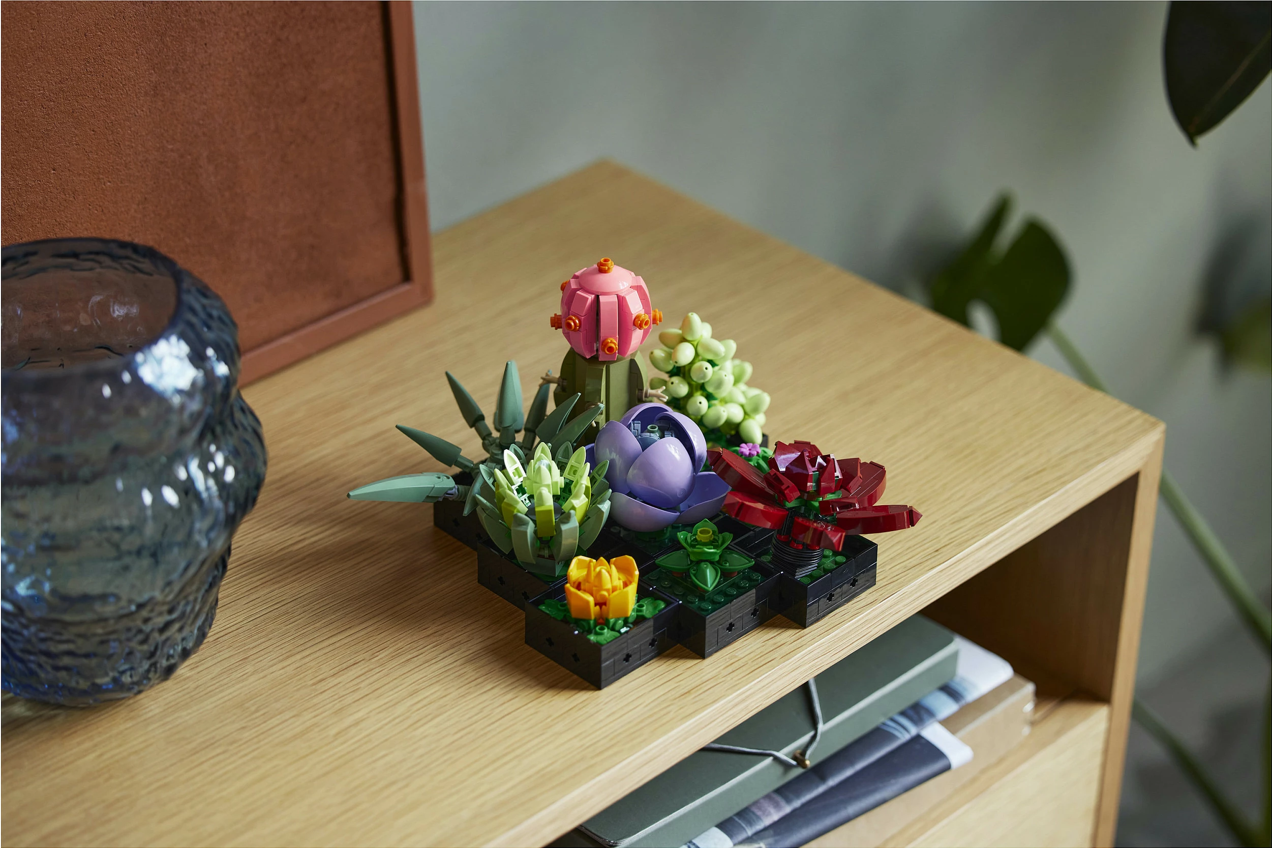 Set ndërtimi LEGO Botanicals Succulents 10309, 771 copë, 18+, multikolor