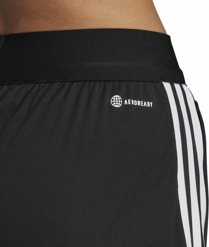 Shorce për femra adidas, të zeza [Madhësia: M]