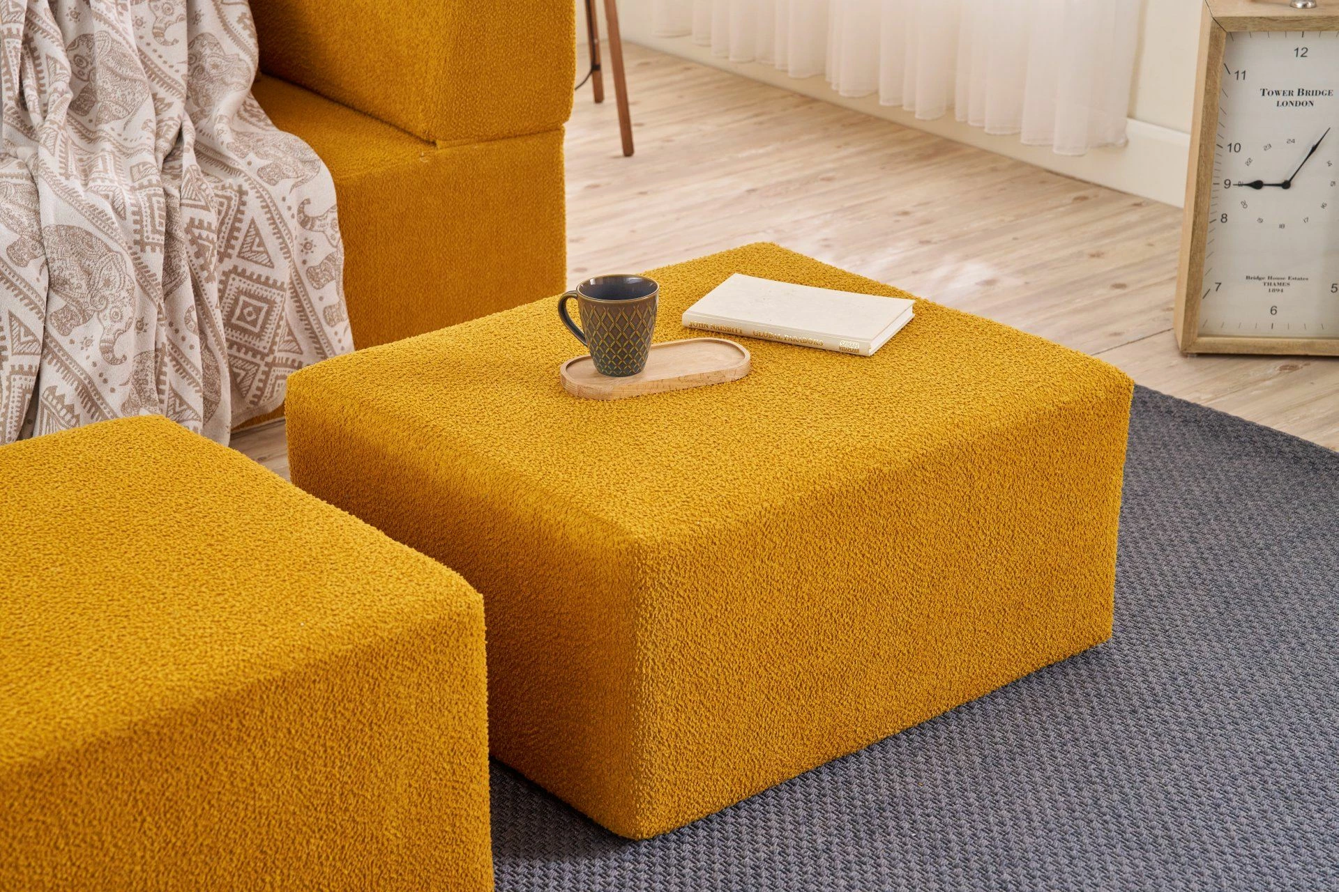 Divan-dyshek dy ulëse, ngjyrë portokalli, Atelier del Sofa, Pirgos