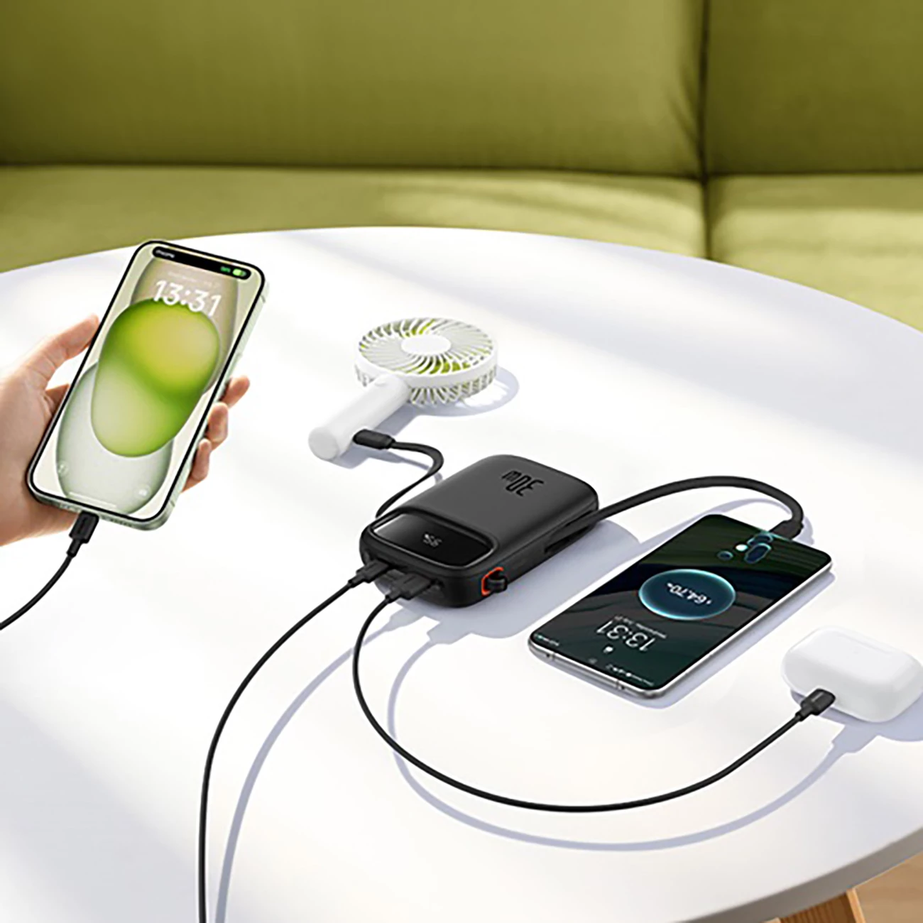 Powerbank Baseus QPow 2, 10000mAh, 30W, me kabllo USB-C të integruar, Ekran LED, e zezë