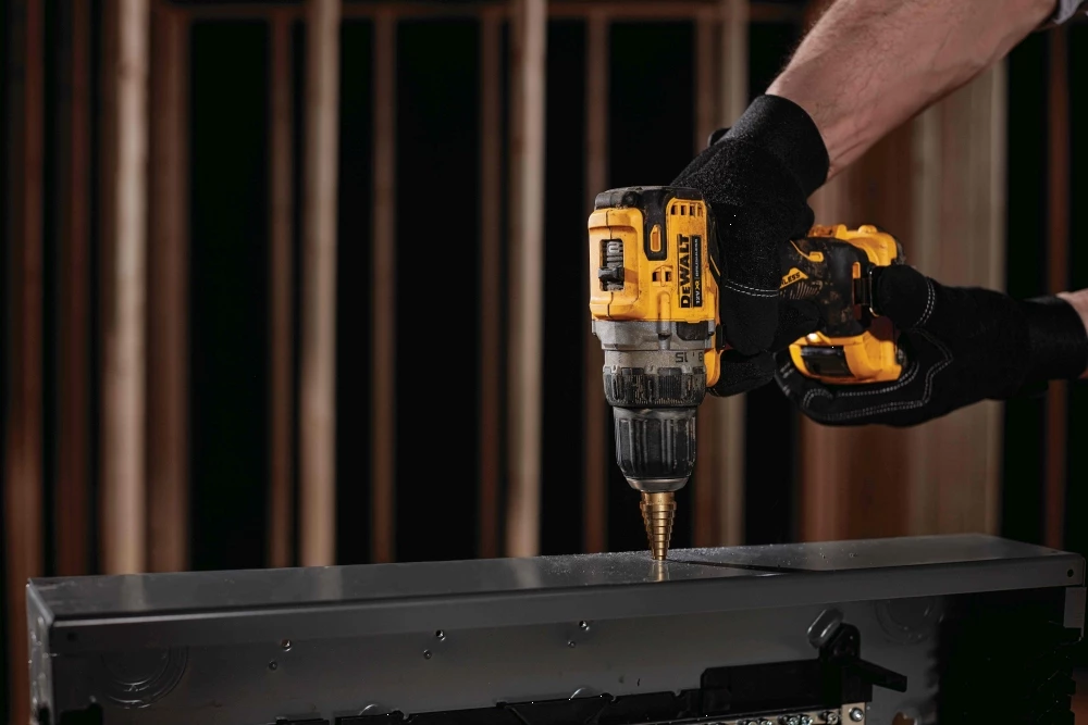 Trapan/vidhosës kompakt DeWalt DCD701D2 12V 2.0Ah, 2x bateri, karikues DCB112, TSTAK
