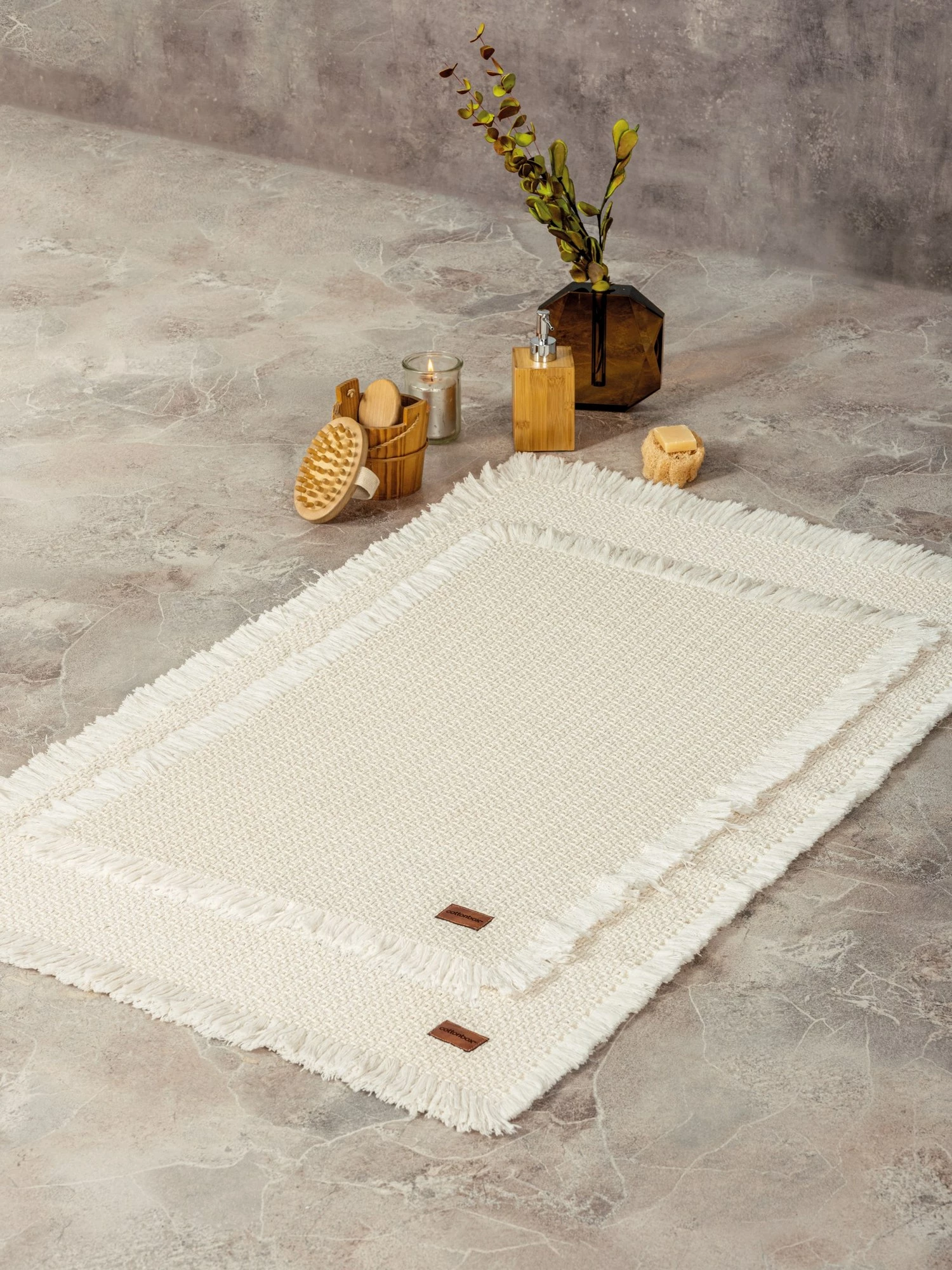 Set tapetash për banjo (2 copë), Mijölnir, qilim për banjo, krem