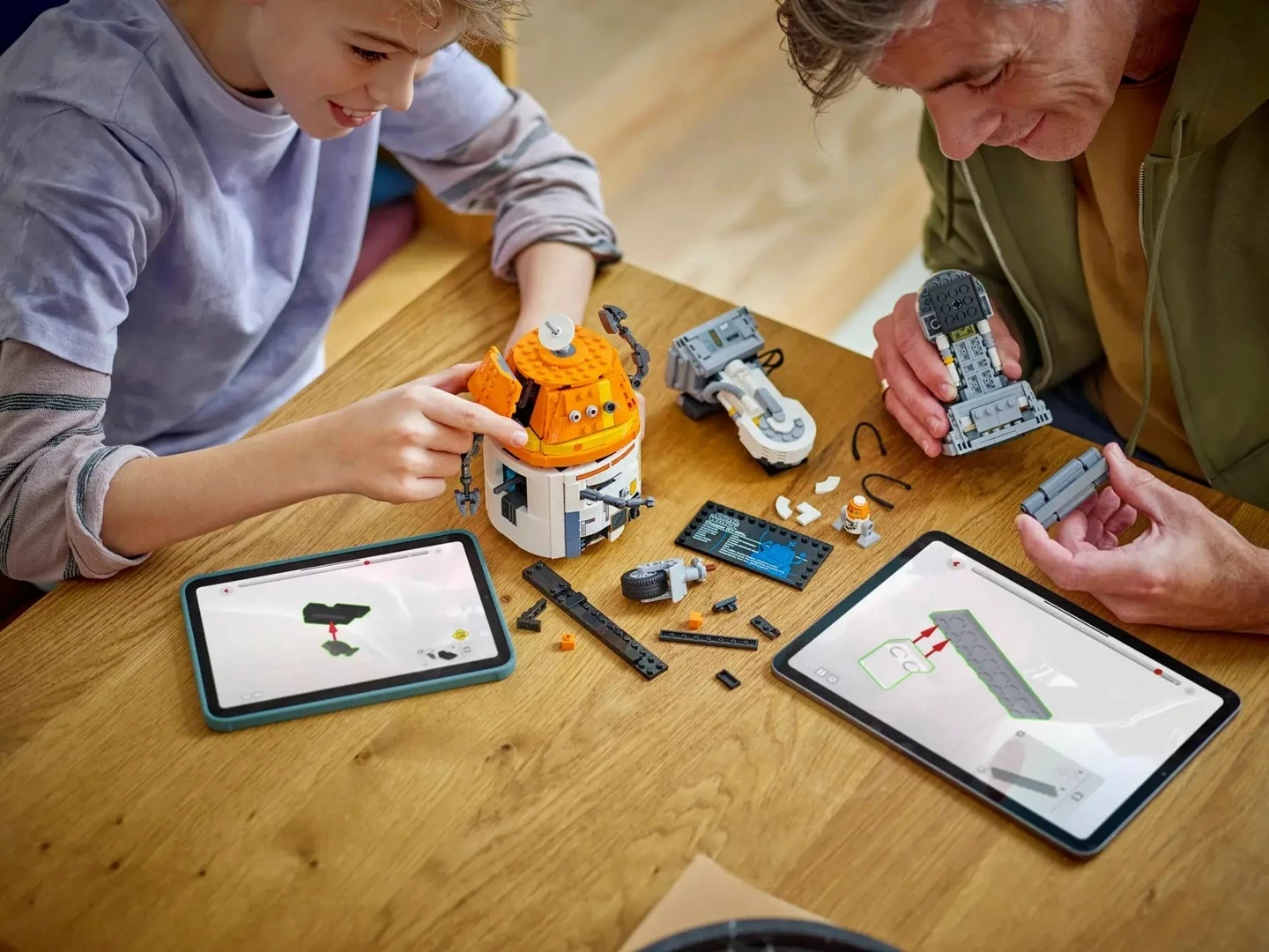 Set LEGO Star Wars Chopper (C1-10P) 75416, 1039 pjesë, me minifigurë