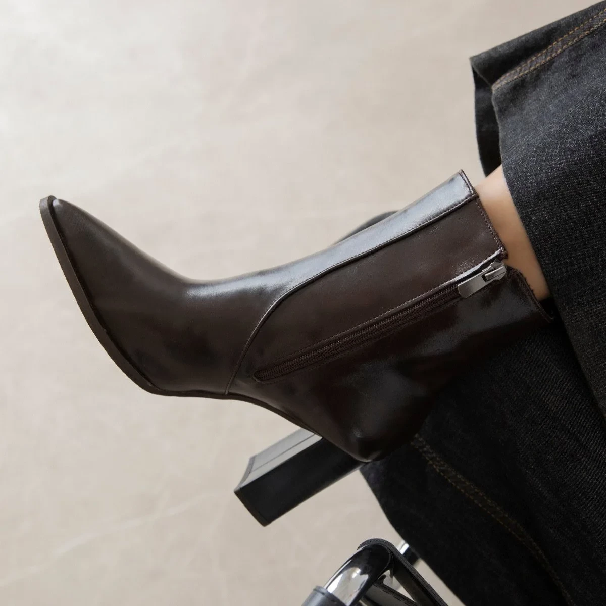 Frida Brown Leather