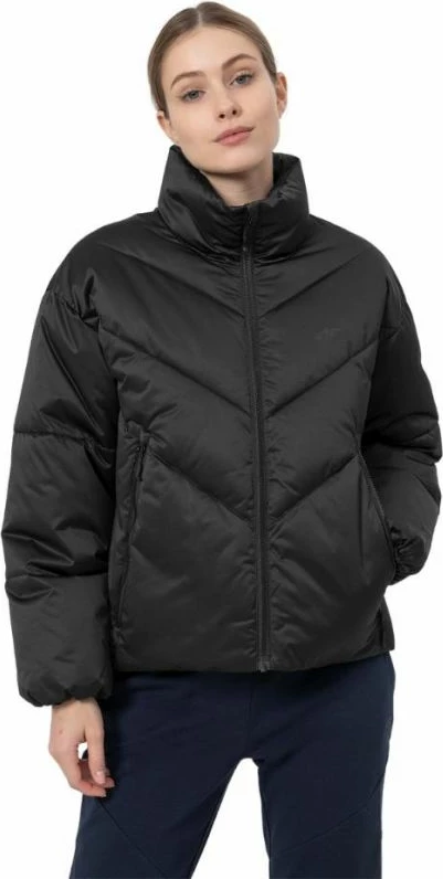 Jakne për femra 4F, e zezë