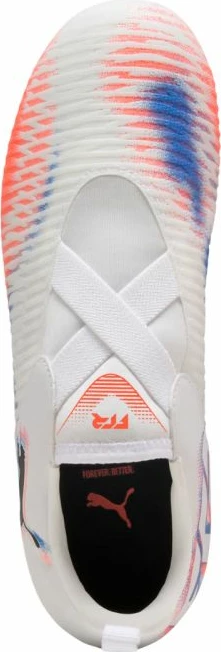 Atlete futbolli për fëmijë Puma, të bardha