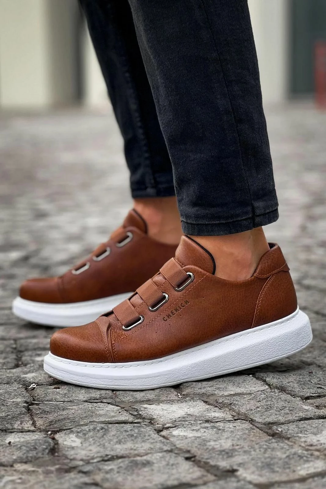 Këpucë për meshkuj, Chekich 253 CBT Mirror Non