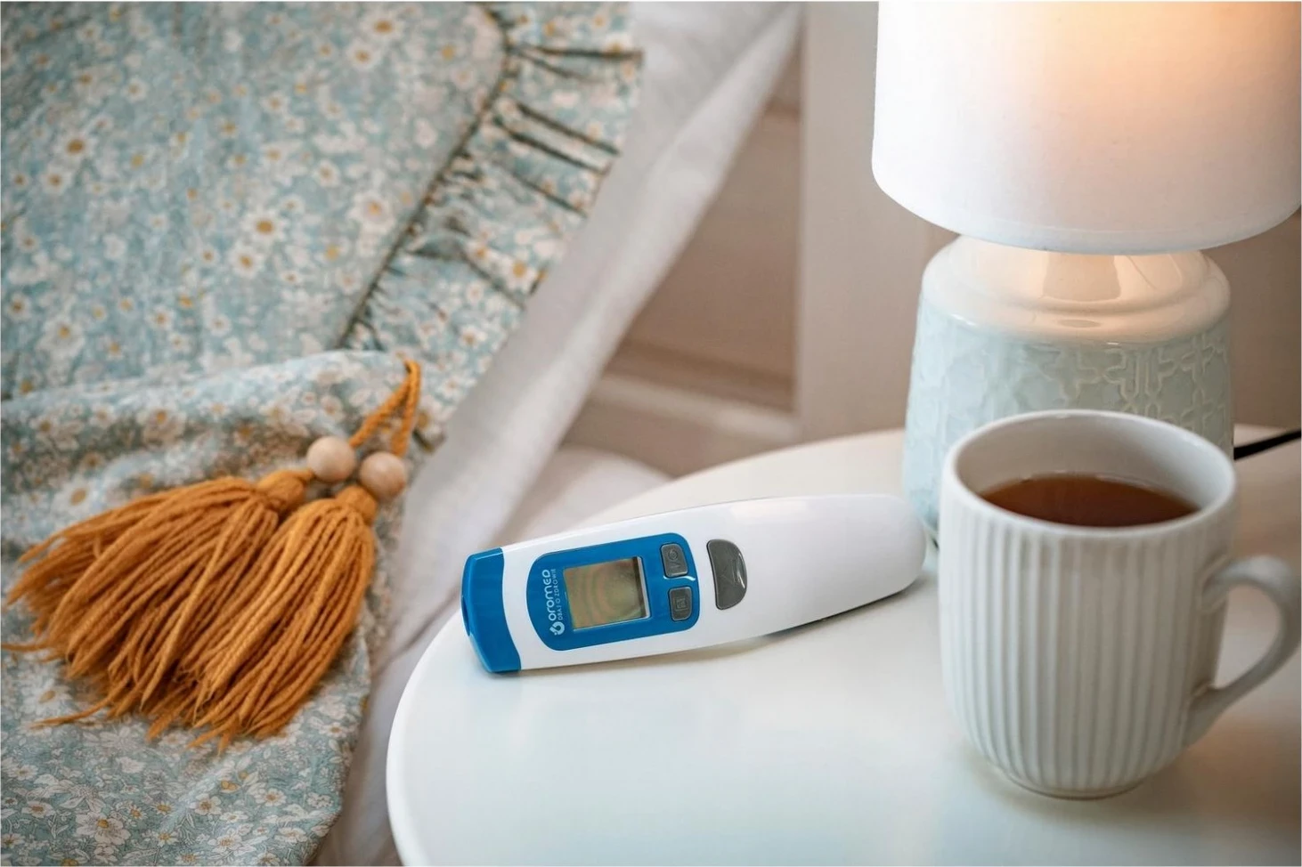 Termometri pa kontakt Oromed Oro-T30, i bardhë