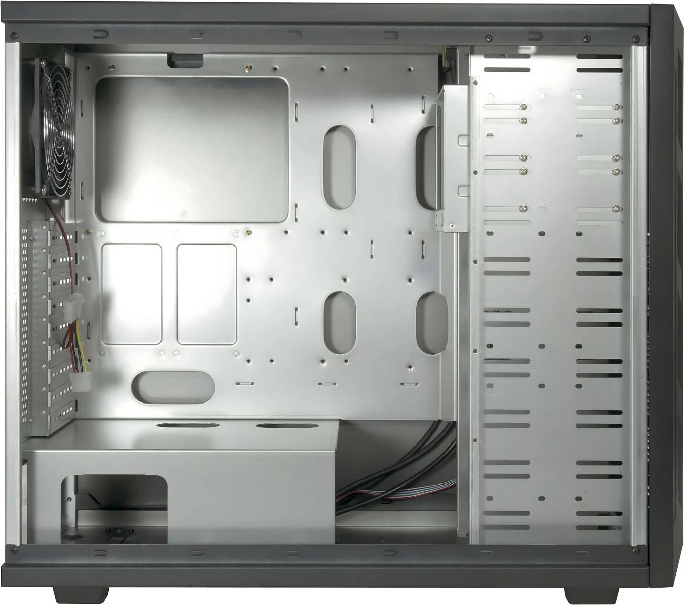 Kasë Inter-Tech 88887382 Micro Tower, ATX/EATX/micro ATX/Mini-ITX/SSI EEB, USB 3.2 Gen 1, e zezë