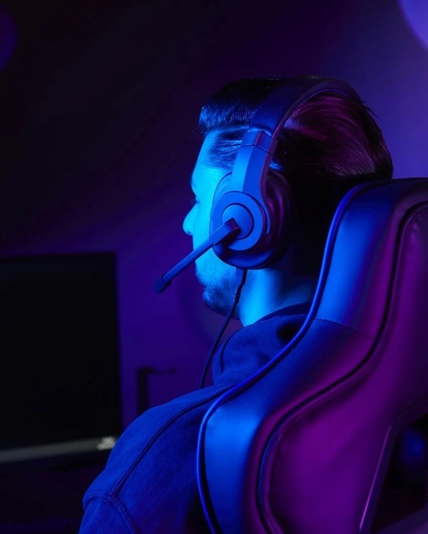 Kufje gaming uRage SoundZ 200v2, USB-C/USB, me mikrofon, të zeza