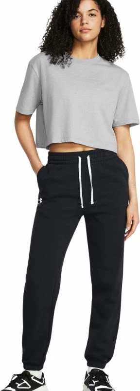 Pantallona sportive për femra Under Armour, të zeza