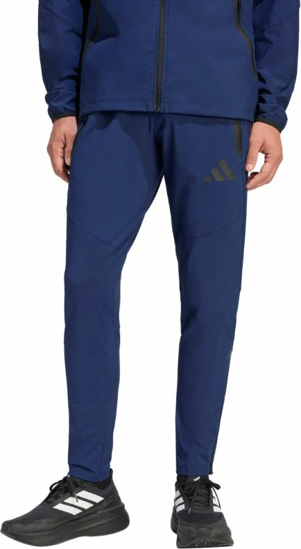 Pantallona sportive meshkuj adidas Tiro 26 Travel Woven KE8364, të kaltërta