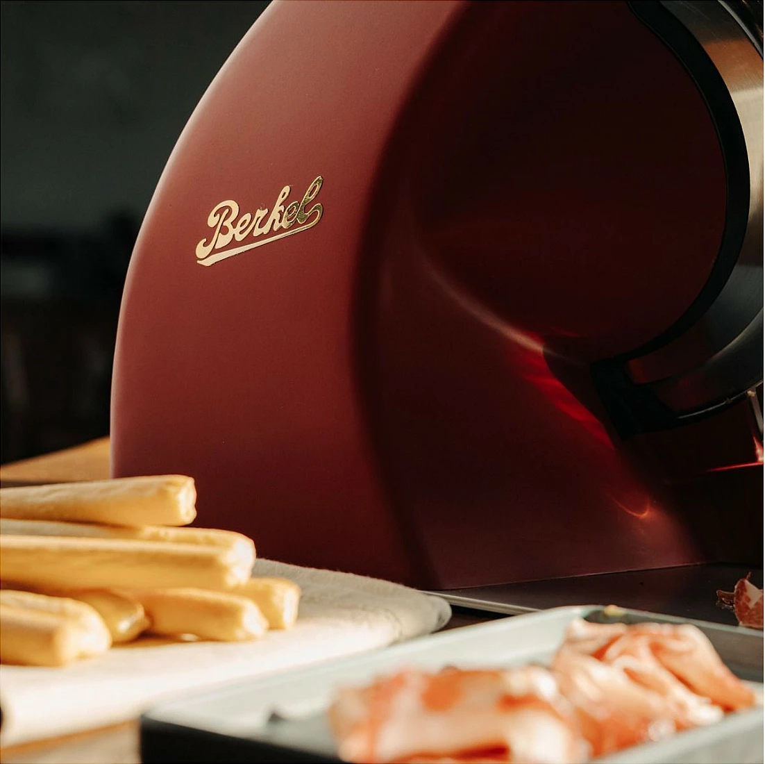 Makinë prerëse Berkel Homeline HL PLUS 200, kuqe mat