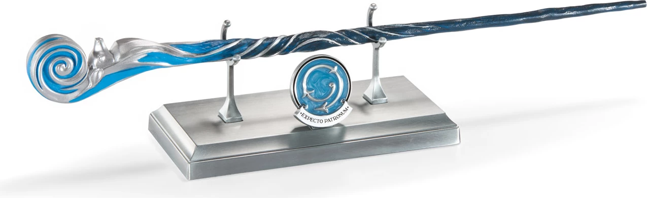 Shkop magjik Noble Collection Harry Potter Celebration Wand 2025, 37 cm, rrëshirë, me mbajtëse metalike + badge enamel, blu/argjend