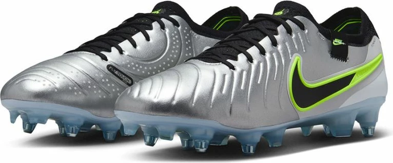 Atlete futbolli për meshkuj Nike, argjend [Madhësia: 42]