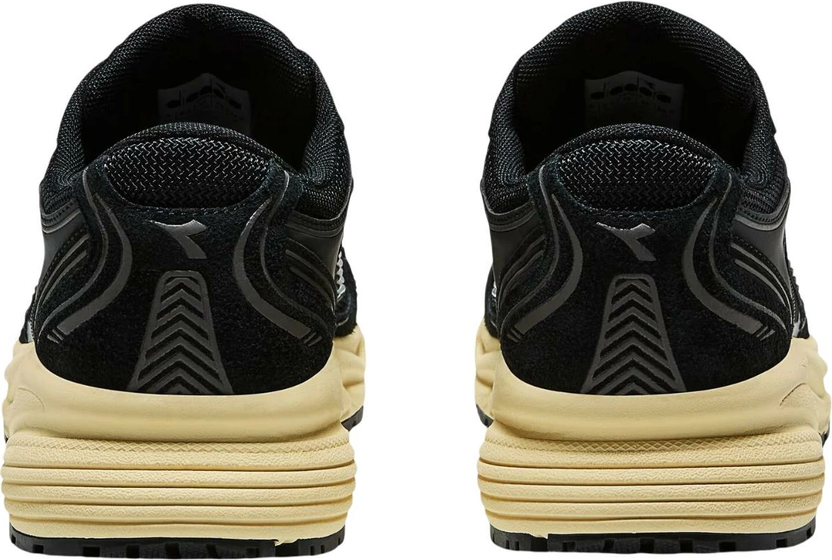 Atlete për meshkuj Diadora Mythos Star 501.181.239, të zeza-jeshile [Madhësia: 42.5]