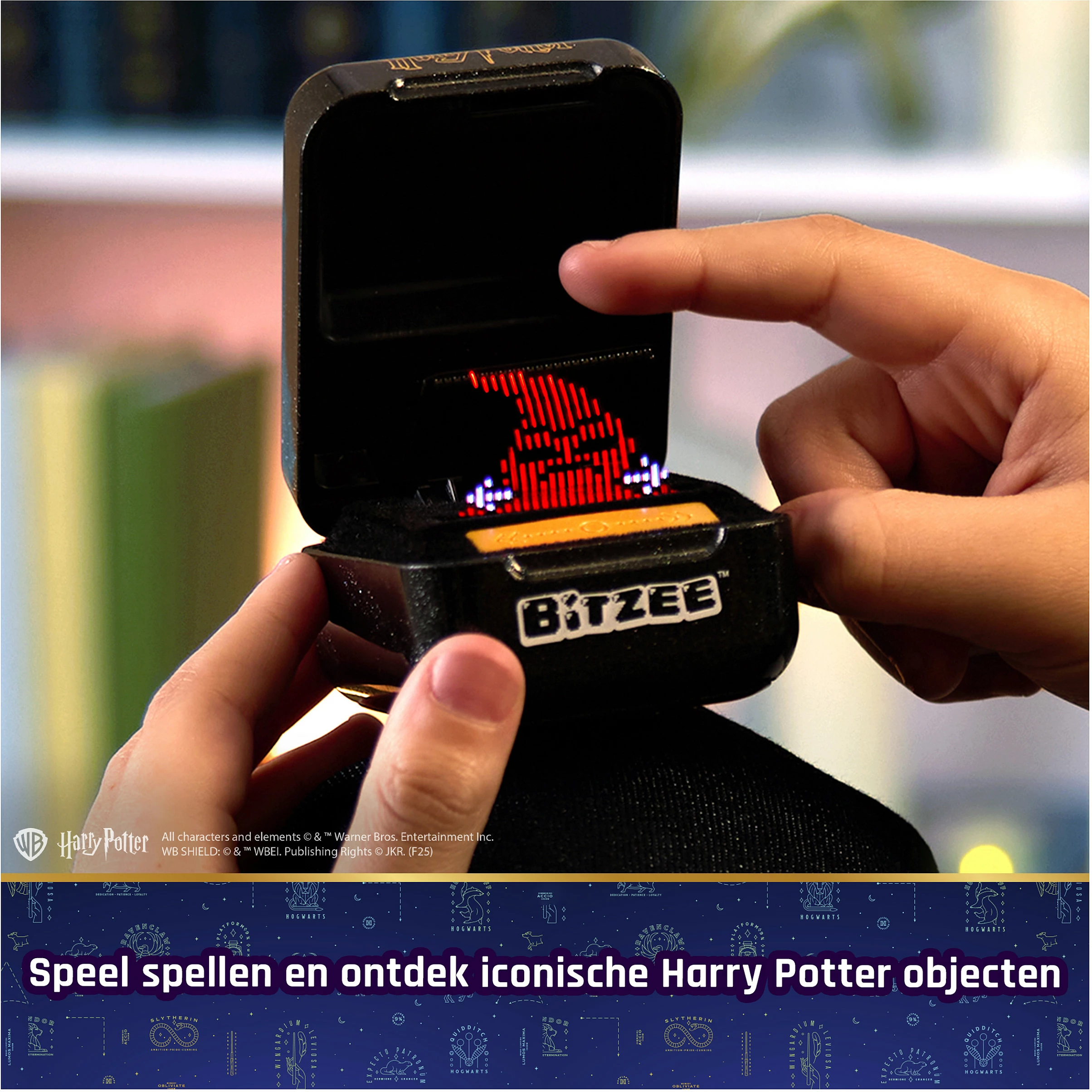 Lodër interaktive Bitzee SPIN MASTER Harry Potter, 20 personazhe, me zë, e zezë