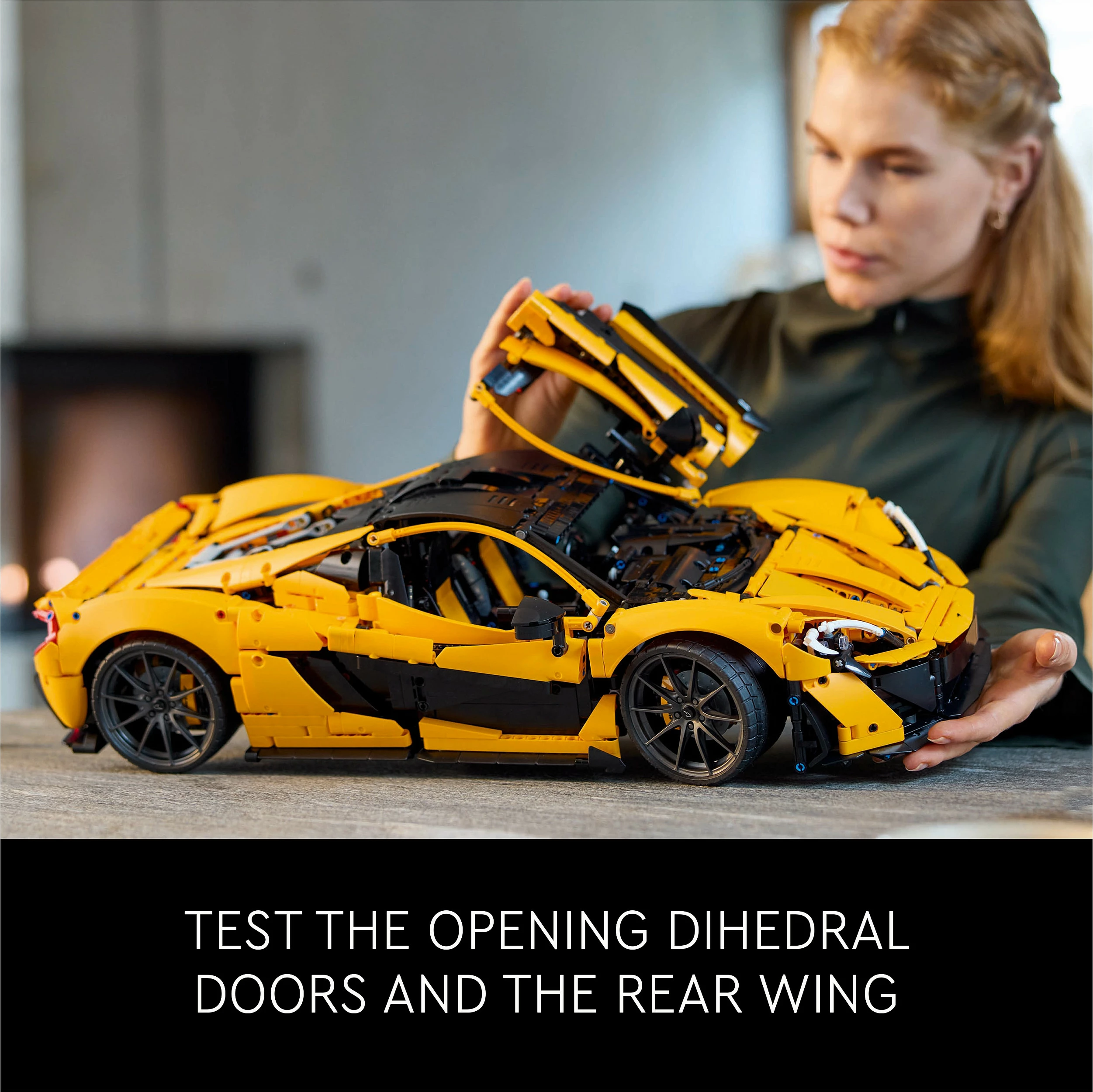 Set ndërtimi LEGO McLaren P1, 3893 pjesë, shumëngjyrësh